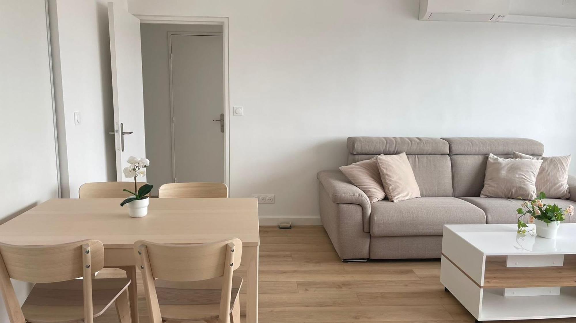 Le Pinky Bird Belleville Paris 20 Εξωτερικό φωτογραφία